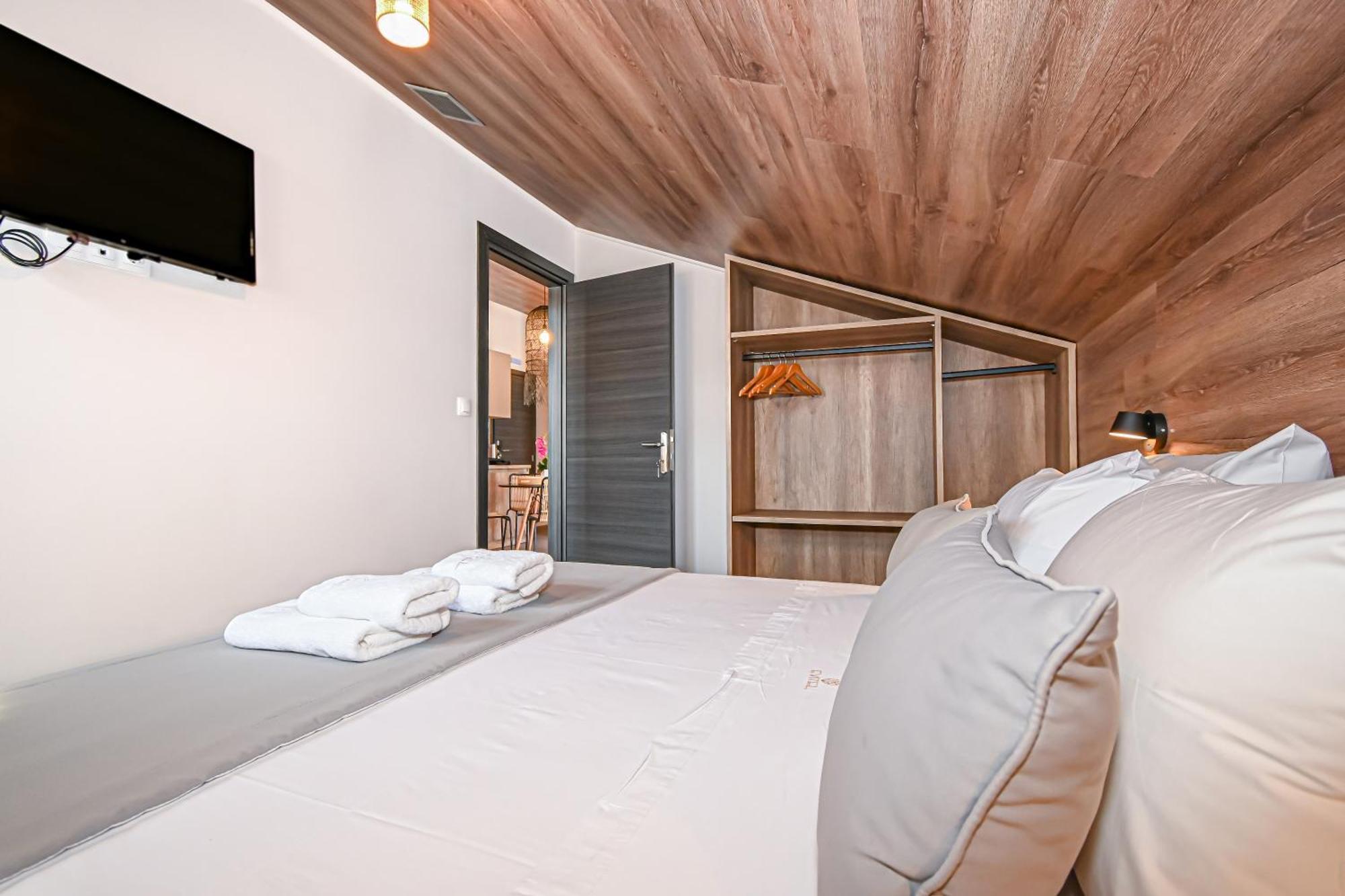 Evitel Luxury Living Apart otel Chaniotis Dış mekan fotoğraf
